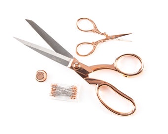 The Quilted Bear Dressmaking Set- Premium 21.5cm Dressmaking Shears/Heavy Duty Scissors, 9.5cm Nail/Embroidery Scissors, Thimble & Pins Set