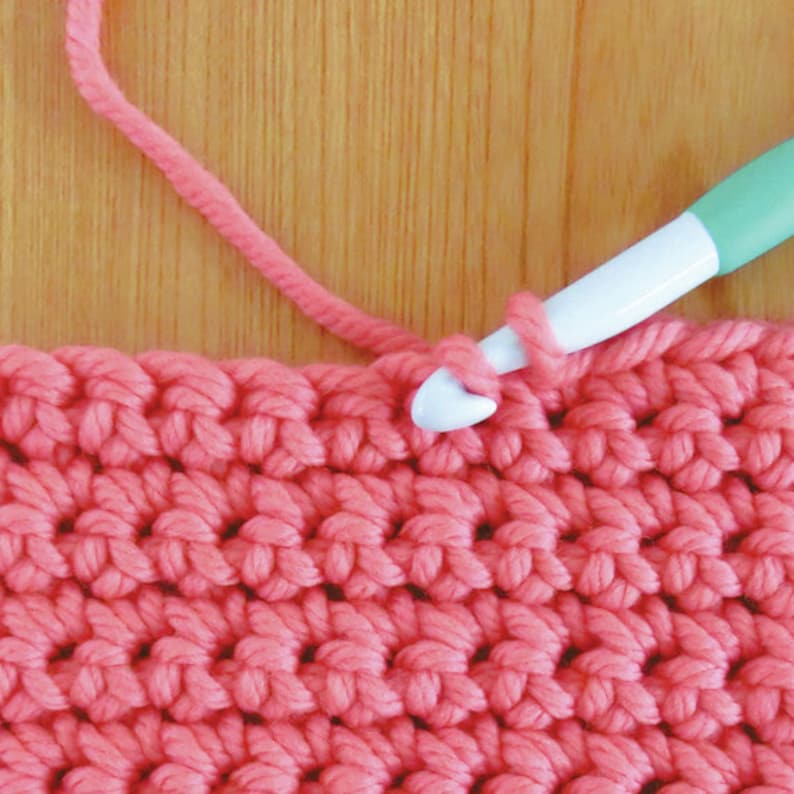 Clover Amour Crochet Hooks - Full Range of Sizes Available! image 3