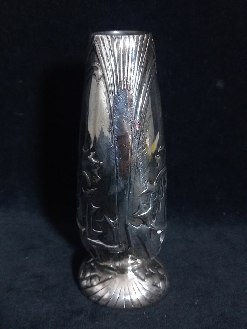 Small Silver-plate Art Nouveau Vase with Holly Décor by Orfèvrerie Gallia Christofle image 5