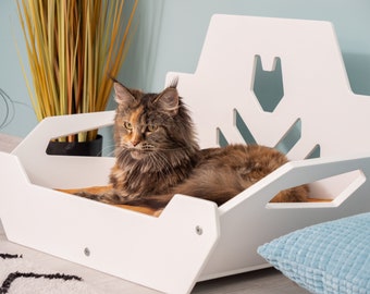 Wooden cat bed Nice play space Large cat bed Extra large cat-breed furniture Handmade cat platform