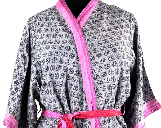 L/XL. Luxury Silk Robe; Reversible with deep pockets. A perfect Dressing Gown, Bath Robe, Duster Jacket. SKU:723-8778-R