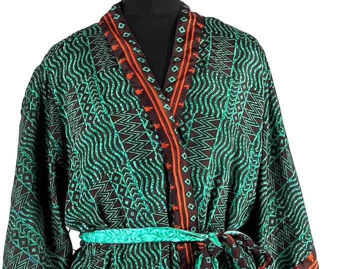 S/M. Luxury Silk Robe; Reversible with deep pockets. A perfect Dressing Gown, Bath Robe, Duster Jacket.  SKU:725-8791-R
