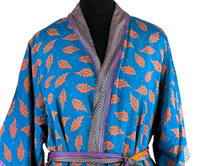 M/L. Luxury Silk Robe; Reversible with deep pockets. A perfect Dressing Gown, Bath Robe, Duster Jacket.  SKU:724-8808-R