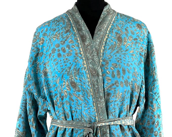 M/L. Luxury Silk Robe; Reversible with deep pockets. A perfect Dressing Gown, Bath Robe, Duster Jacket.  SKU:724-8804-R