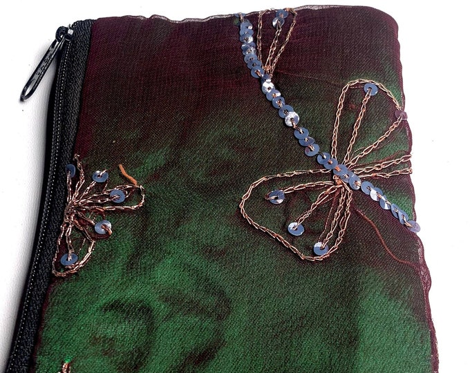Beautiful Sari Purse. A perfect gift