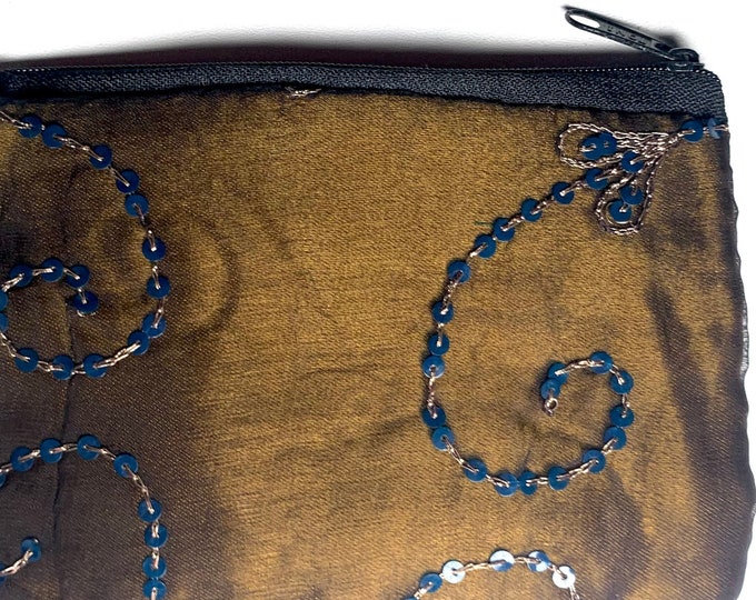 Beautiful Sari Purse. A perfect gift