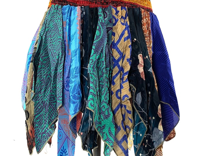 XL. Lilly Short Plus Size Mini Skirt. Harem style waist gives comfortable fit & flexibility. SKU:748-6449