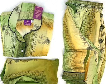 L Sari Silk Pyjama Set with matching gift bag. Quality Handmade Nightwear (SKU:727-1865)