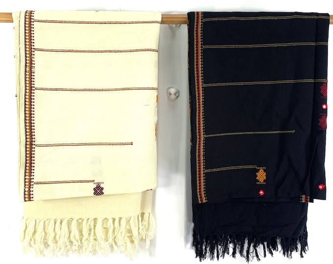 Cosy Shawl. Made from Cashmilon. Chose your color. Blanket scarf. Parties, festivals & snuggling, Throws, Wrap, Shawl.