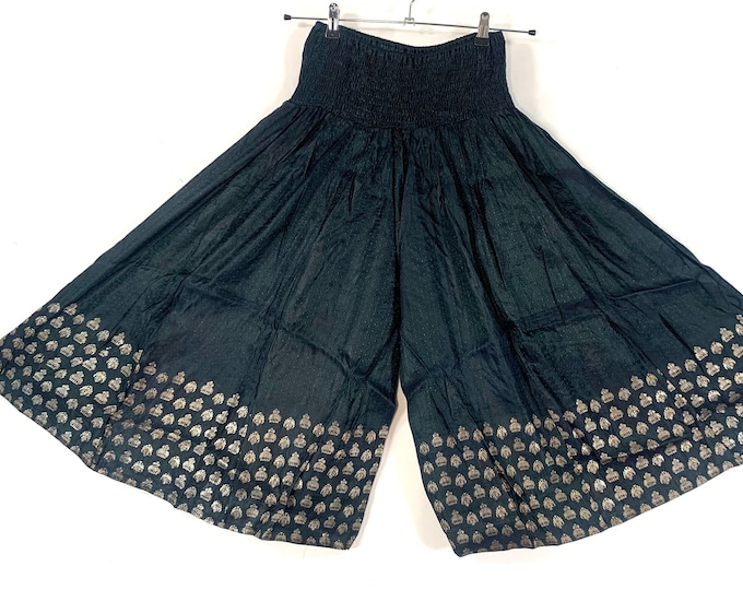 Martha Plus Size Short Leg Culottes in Silk Brocade with XL elasticated waist for a fuller figure. (Wide Leg Palazzo Pants) SKU:816-6100