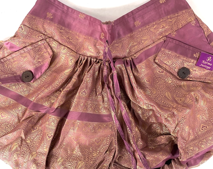 M/L.  Goddess Pocket Shorts, Hot Pants Dance Shorts Gold & Pink Shorts SKU:1061-6537