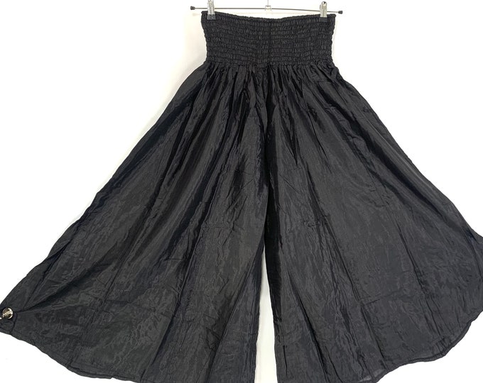 Culottes Black in Summer Silk in 3 Sizes, Wide Leg Palazzo Pants with Elasticated Waist great for a fuller figure. Eloise Delilah Corlissa