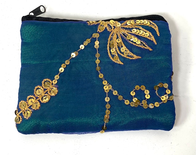 Beautiful Sari Purse. A perfect gift