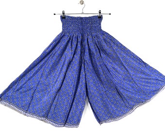 XL. Esther Short Leg Culottes in Summer Silk, One-Size Plus Trousers with Elasticated Waist. (Wide Leg Palazzo Pants)  SKU:822-7439