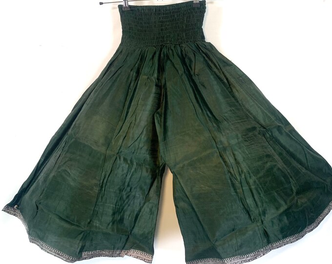 Malika One-Size Short Leg Culottes in Silk Brocade with elasticated waist for all day comfort. (Wide Leg Palazzo Pants) SKU:815-6110