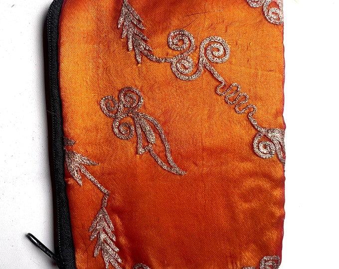 Beautiful Sari Purse. A perfect gift