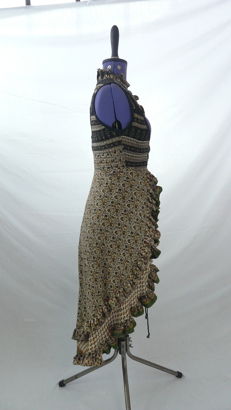 Wrap around 3 rouches at back lots of frills fully adustable at waist Goa Dress Day Corset Overdress M Best Silk