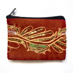 Linda bolsa Sari. Um presente perfeito