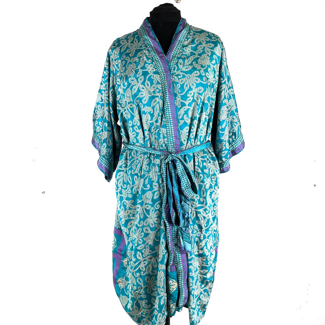 Upcycled Old Robe L/XL Upcycled Silk Blend Sari Robe, Reversible Bohemian Kimono (SKU:723 ...