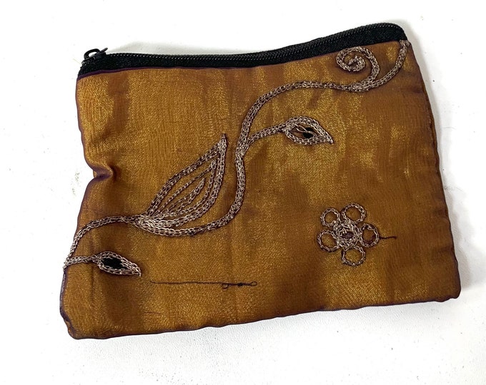 Beautiful Sari Purse. A perfect gift