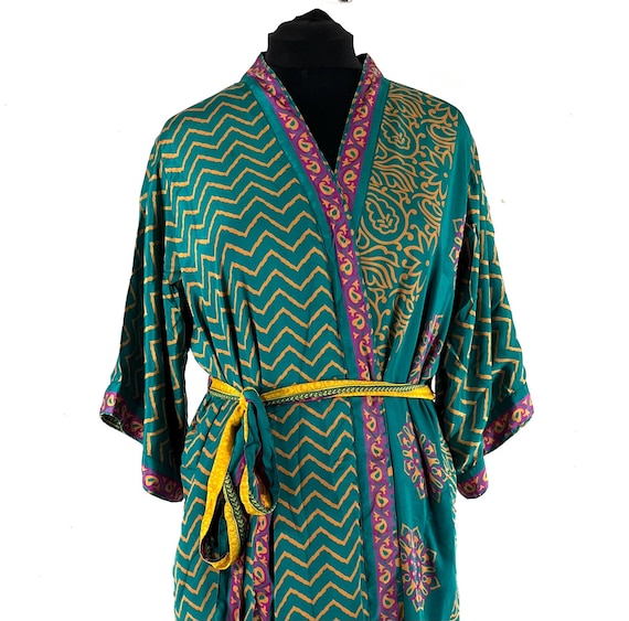L/XL. Luxury Silk Robe; With Deep Pockets. A Perfect Dressing Gown, Bath Robe, Duster Jacket. SKU:723-8770-R - Etsy L/XL. Luxury Silk Robe; With Deep Pockets. A Perfect Dressing Gown, Bath Robe, Duster Jacket. SKU:723-8770-R - Etsy