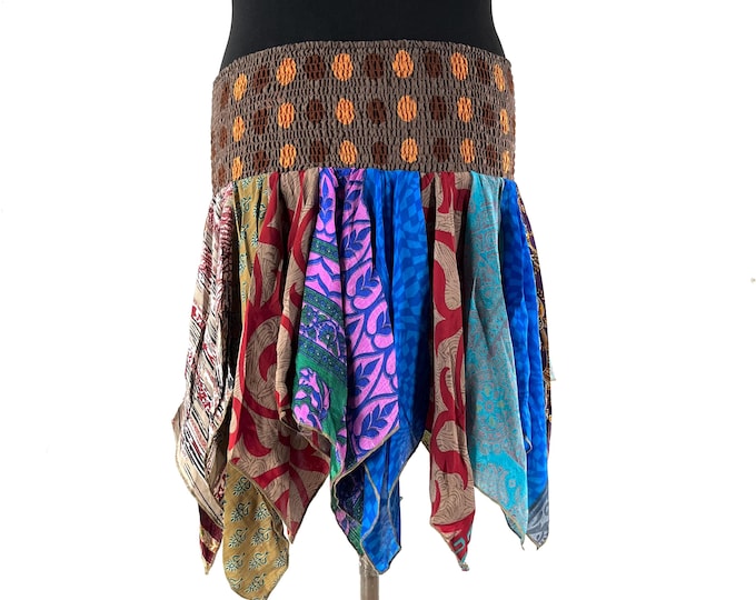 XL. Lilly Short Plus Size Mini Skirt. Harem style waist gives comfortable fit & flexibility. SKU:748-9431