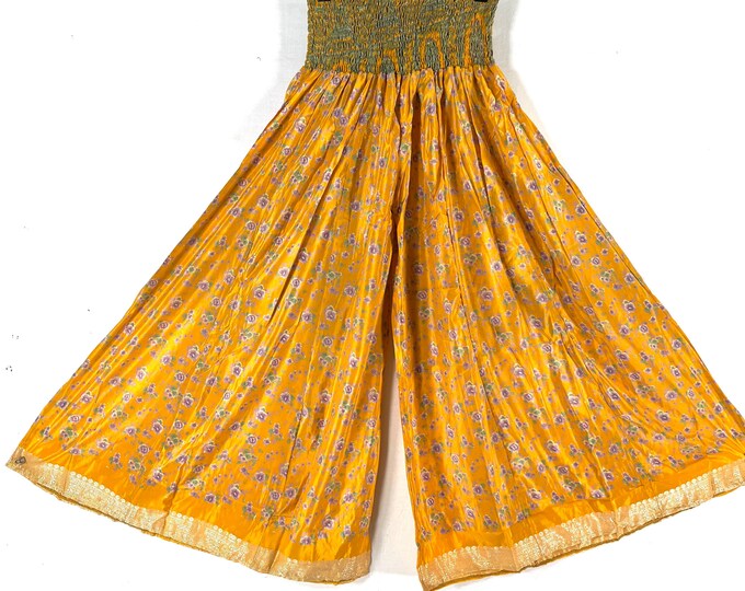 Corlissa Plus Plus Size Culottes in Summer Silk with 2XL Elasticated Waist, Great for a fuller figure. (Wide Leg Palazzo Pants) SKU:837-8631