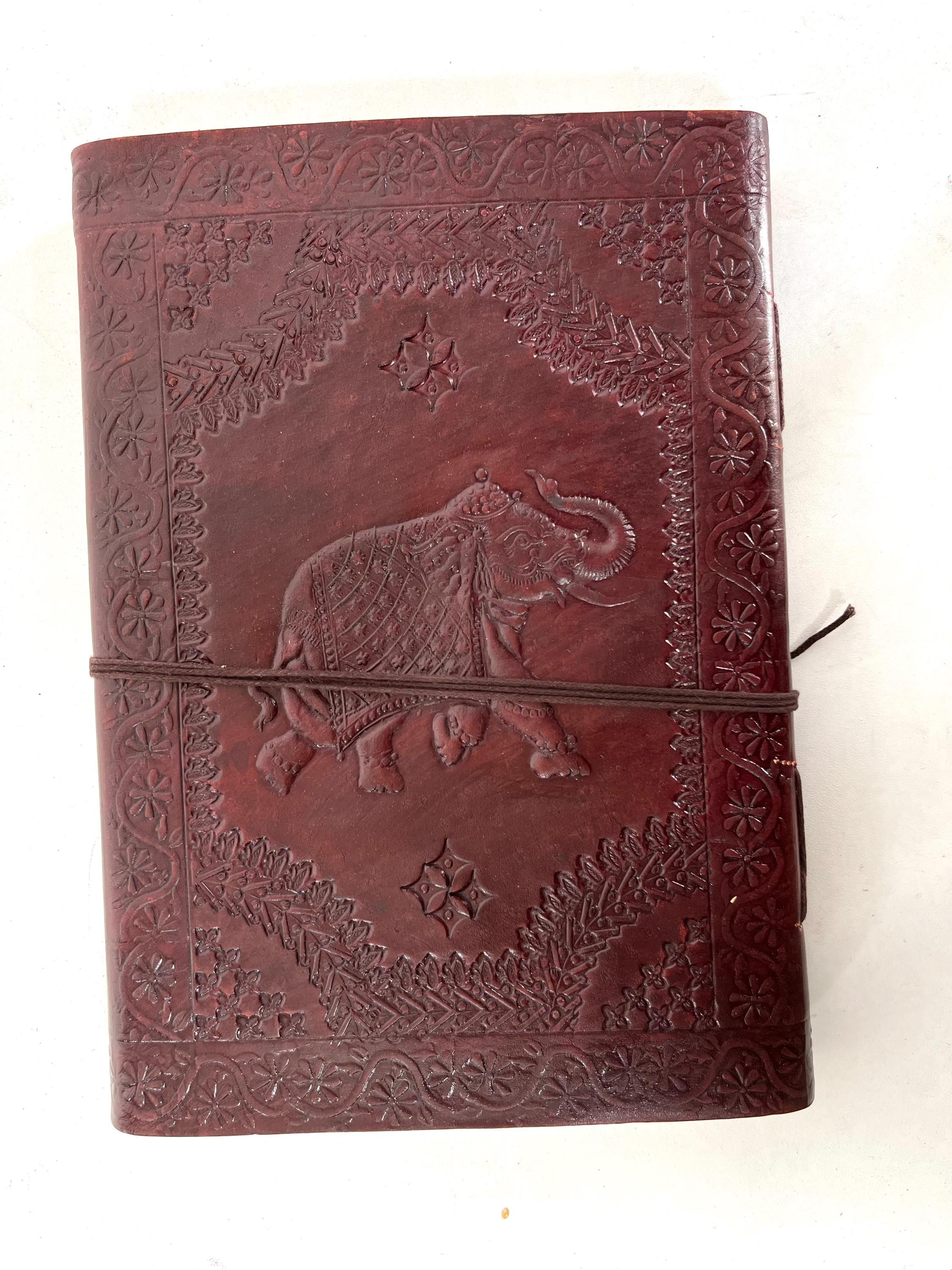 BAUM 非売品 ノートブック Amazon.com : Moleskine Classic Notebook, Hard Cover, XL (7.5