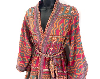 S/M. Luxury Silk Kimono Robe with deep pockets A perfect Dressing Gown, Bath Robe, Duster Jacket. SKU:725-3852