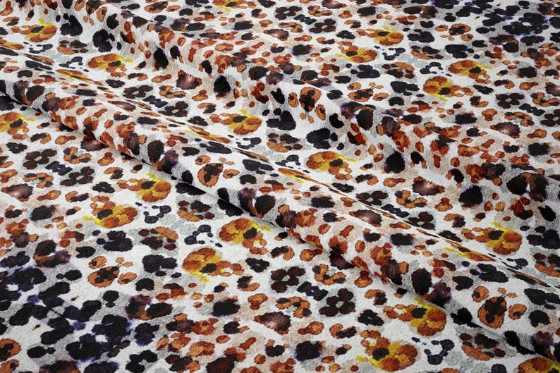 Abstracte stof met luipaardprint, symmetrisch dierlijk materiaal, 56-inch brede katoen-polymix, woondecoratie afbeelding 5