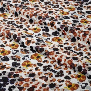Abstracte stof met luipaardprint, symmetrisch dierlijk materiaal, 56-inch brede katoen-polymix, woondecoratie afbeelding 1