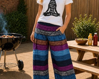 Bohotusk Multi Stripe Print Haremshose S / M bis 3XL Hand Made in Thailand Lager Spende an Elefanten mit jedem Verkauf
