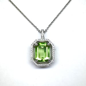 Peridot and diamond pendant