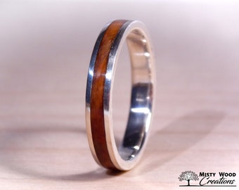 Mahogany bentwood ring with Stirling Silver core and inlay with Lapis Lazuli band