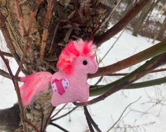 Pink plaid heart Wubbiecorn // Handmade valentine toy // Felt baby unicorn // Stuffed toy // Mini plushie // Made in Maine // Pony plush