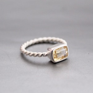 Citrine Gemstone  Ring - November Birthstone - Citrine yellow Gemstone - 925 Sterling Silver - Handmade ring - Silver Ring - Gift For Her