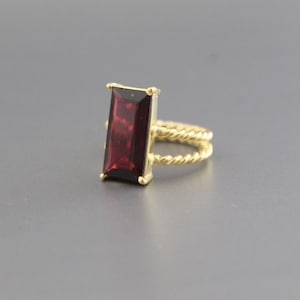 Natural Garnet Ring - Handmade ring - 925 Sterling Silver - January Birthstone - Promise Ring - Cocktail Ring - Engagement Ring - Gold Ring