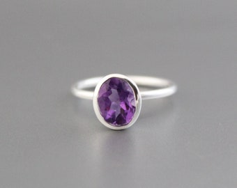 Amethyst Gemstone Ring - February Birthstone - Purple Amethyst Gemstone - 925 Sterling Silver - Handmade ring - Gift For Her - Proposal Ring