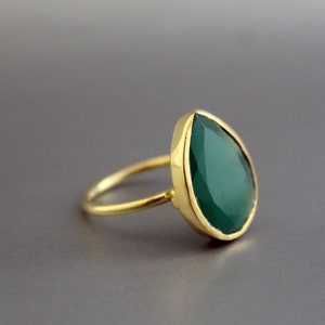 Natural Green Onyx Ring - Handmade Gemstone Ring - December Birthstone - 925 Sterling Silver - Cocktail Ring - Statement Ring - Pear Ring