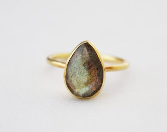 Labradorite Gemstone Ring - February Birthstone -  Blue Flash Gemstone - 925 Sterling Silver - Handmade ring - Statement Ring - Gold Ring