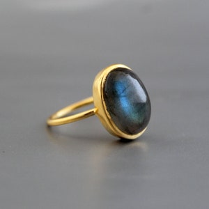 Labradorite Gemstone Ring - February Birthstone -  Blue Flash Gemstone - 925 Sterling Silver - Handmade ring - Gold Ring