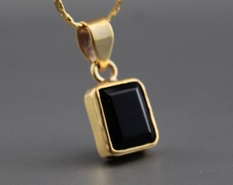オニキス(染色) ネジ式 ゴールド ハンドメイド ネックレス メンズ＞ブラックオニキス 純金ペンダント（ネックレス紐付き
