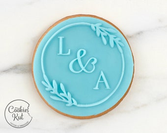 CUSTOM Wedding Initials With Wreath - Fondant Biscuit Reverse Embosser Stamp Style 2