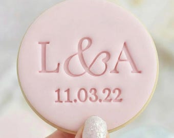 CUSTOM Initials & Datum Hochzeit Verlobung - Fondant Keks Embosser Stamp Style 4 personalisierbar