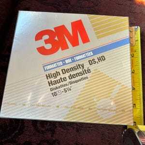 3M vintage  5 1/4” diskettes NOS unopened. Sealed. 10 diskettes High Density DS, hd. IBM Formatted