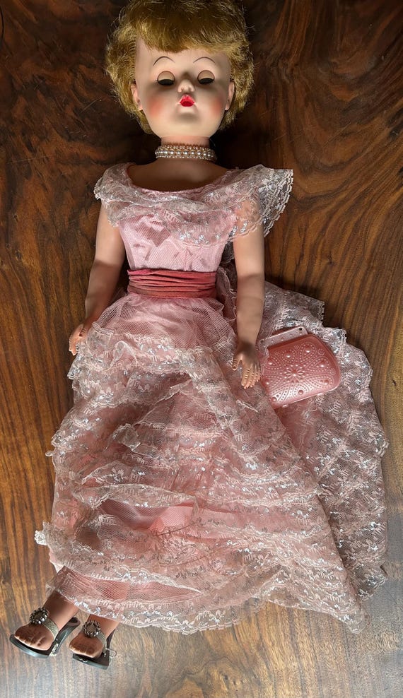 POUPÉE ANCIENNE: BELLE poupée de mode C.&O. Dressel 66 cm année 1875. EUR 350,00 - FR