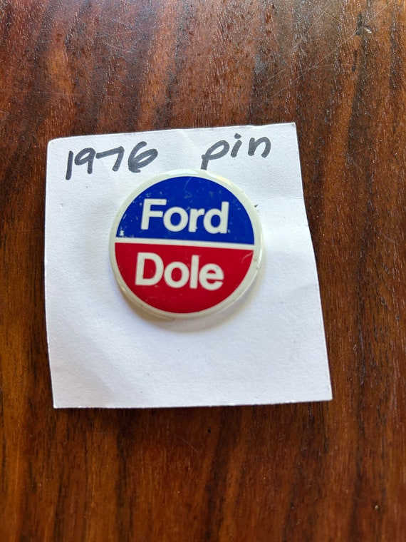 Four campaign pins: Nixon, Carter, Ford, Morse. P… - image 3