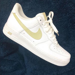 Custom Nike Air Force 1 One painted ‘Sand’ Swoosh