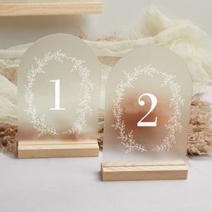 Wedding Table Numbers,Acrylic Arch Table Sign,Frosted Table Number,Wedding Sign,Wedding Table Decor,Wedding Decor,Party Decor,Wedding Gifts