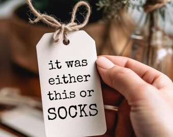 Etiquetas de regalo sarcásticas: frases minimalistas divertidas (imprimibles)